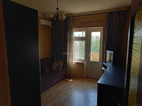 Kirayə verilir 2 otaqlı mənzil 30 m²