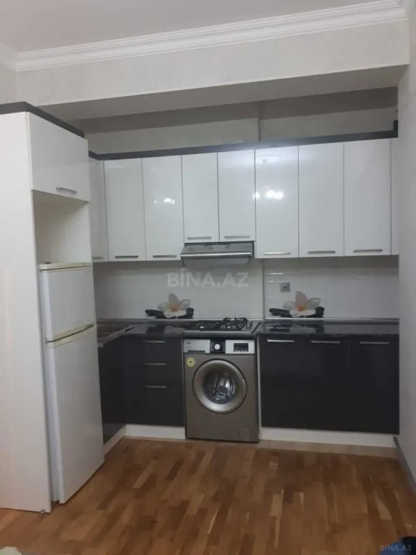 Kirayə verilir 2 otaqlı mənzil 45 m²