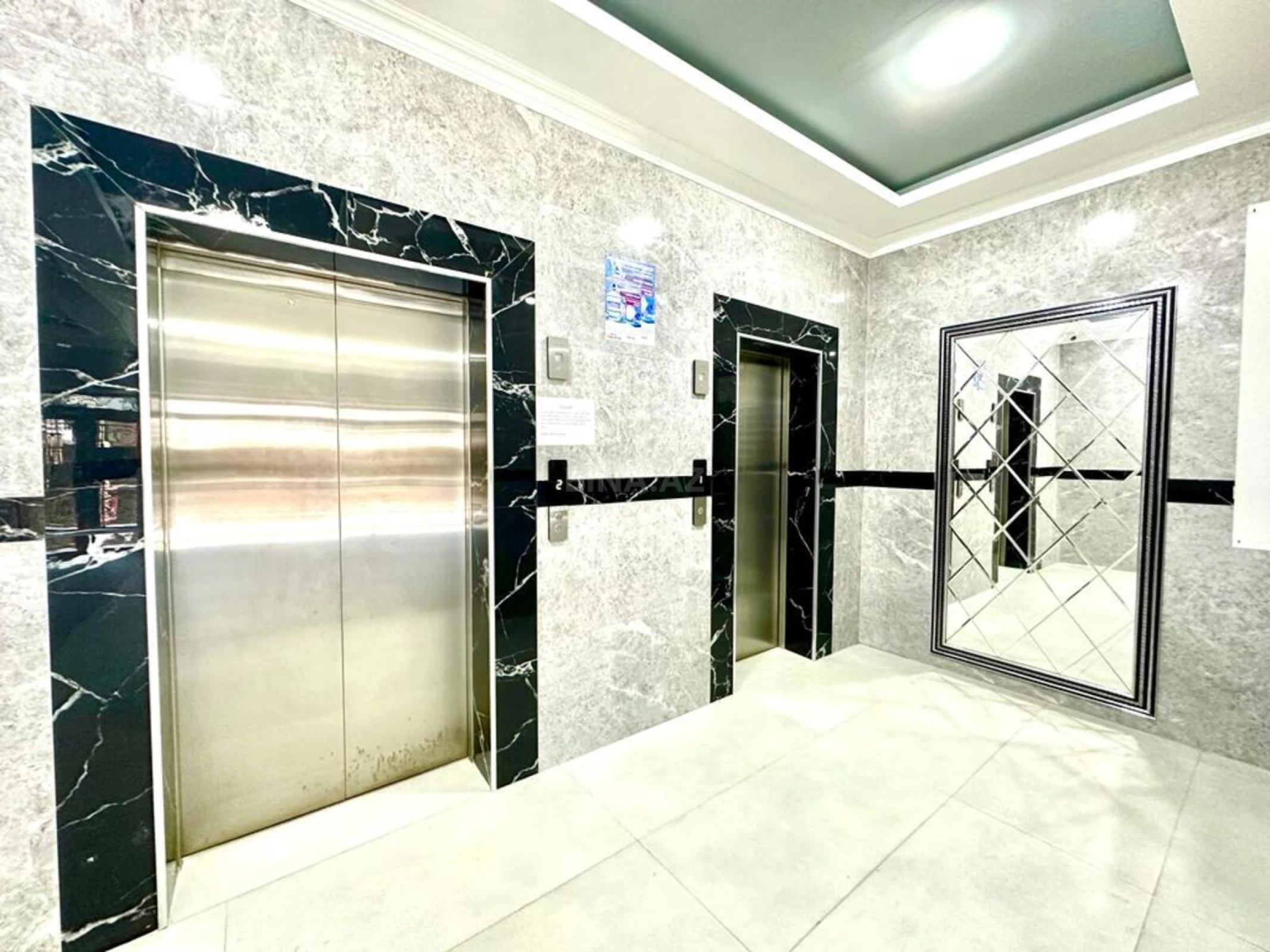Satılır 2 otaqlı mənzil 39 m²