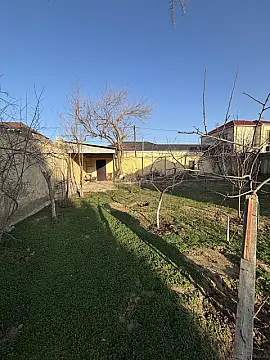 Satılır 4 otaqlı həyət evi 150 m²