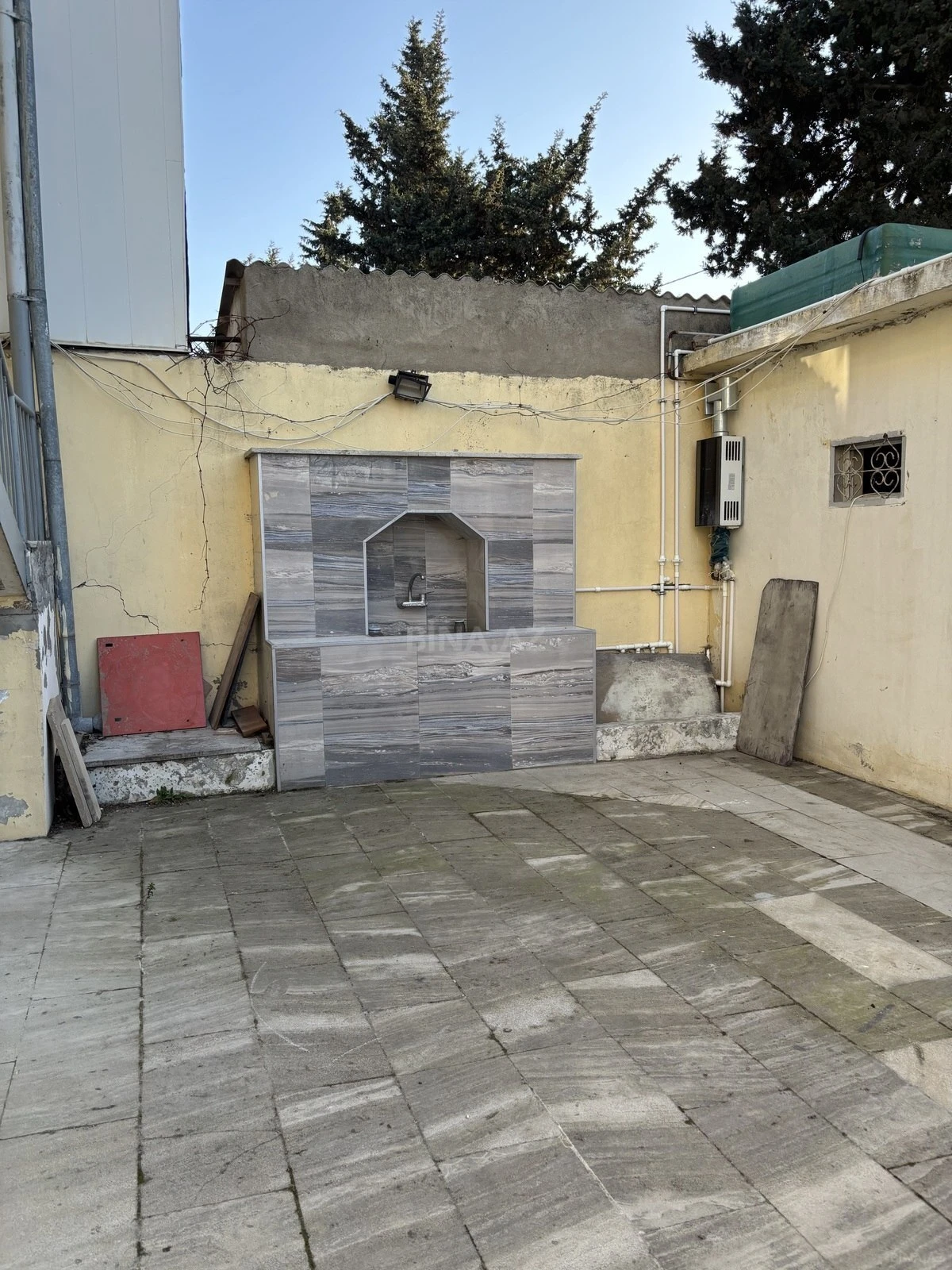 Satılır 4 otaqlı həyət evi 150 m²