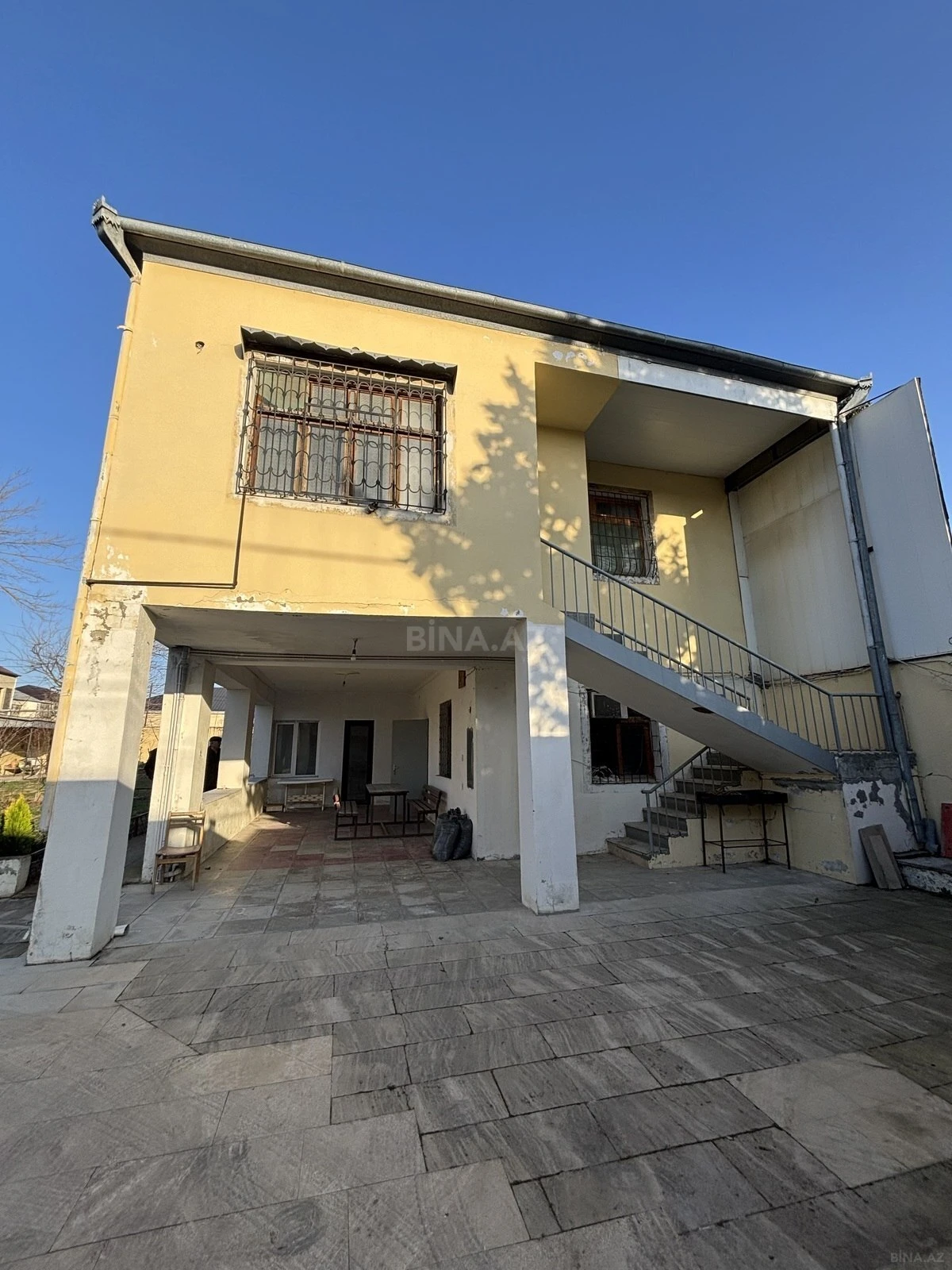 Satılır 4 otaqlı həyət evi 150 m²