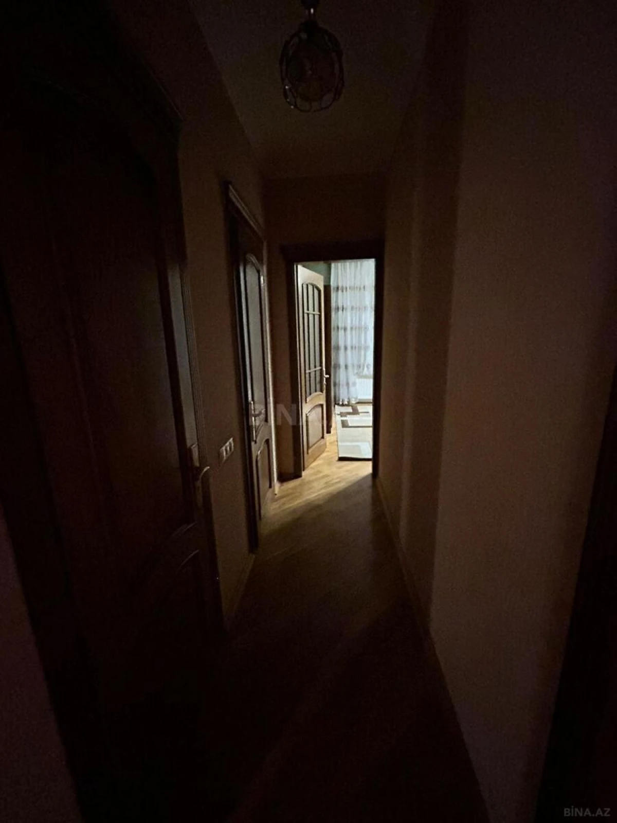 Kirayə verilir 2 otaqlı mənzil 110 m²