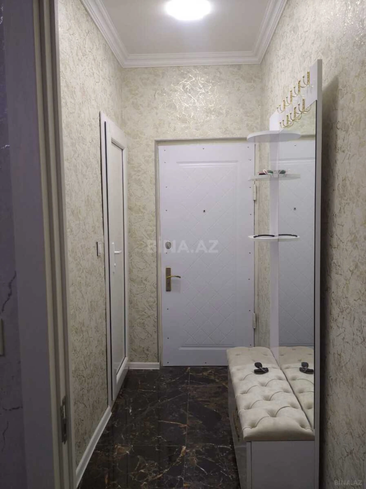 Satılır 2 otaqlı mənzil 45 m²