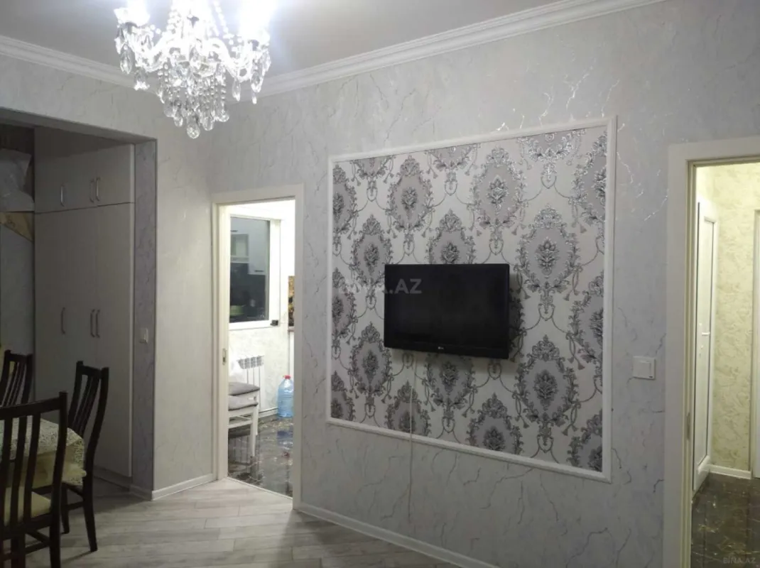 Satılır 2 otaqlı mənzil 45 m²