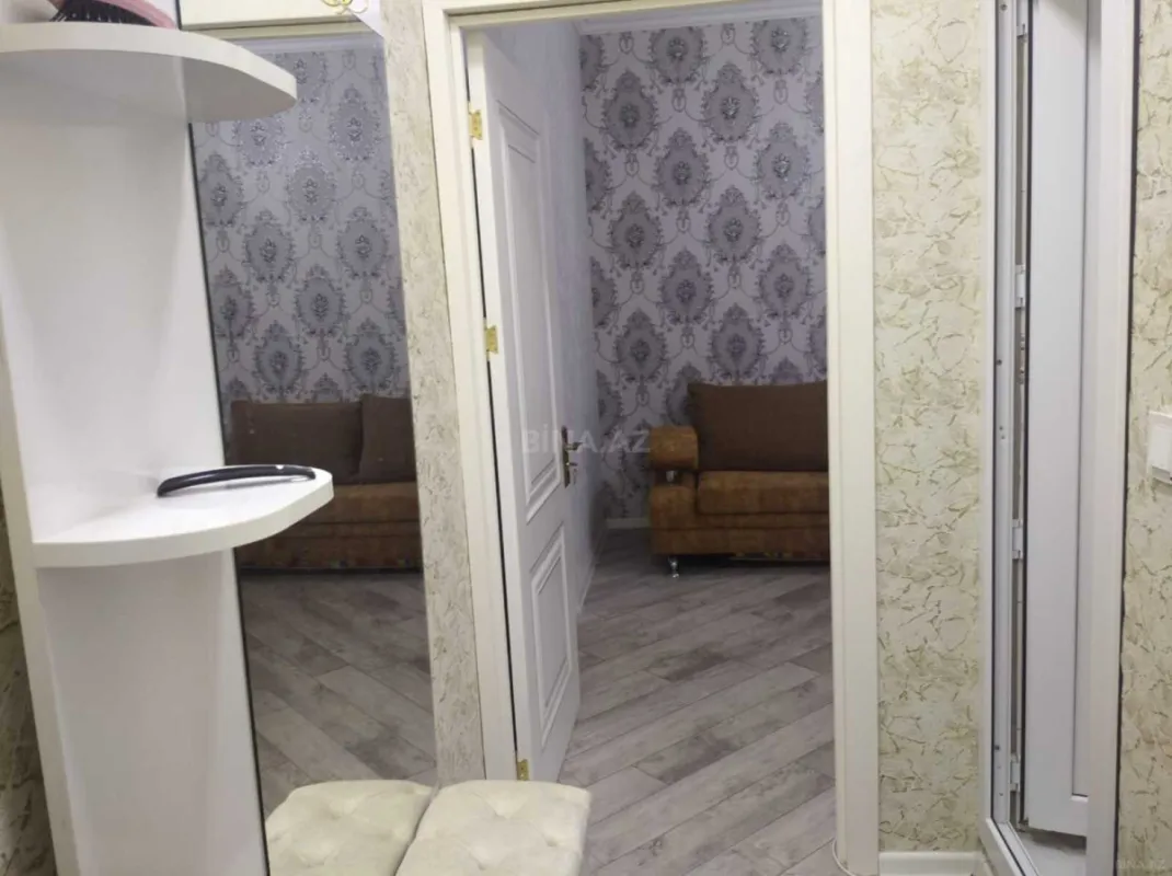 Satılır 2 otaqlı mənzil 45 m²