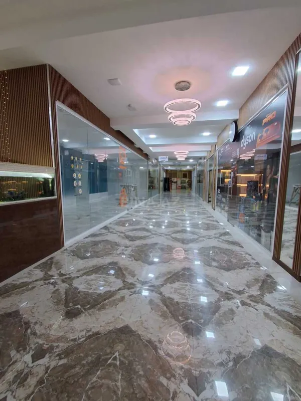 Satılır 4 otaqlı mənzil 200 m²