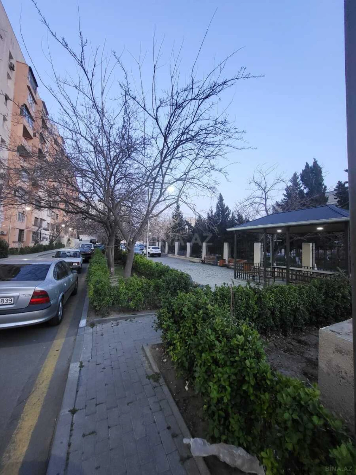 Satılır 3 otaqlı mənzil 90 m²