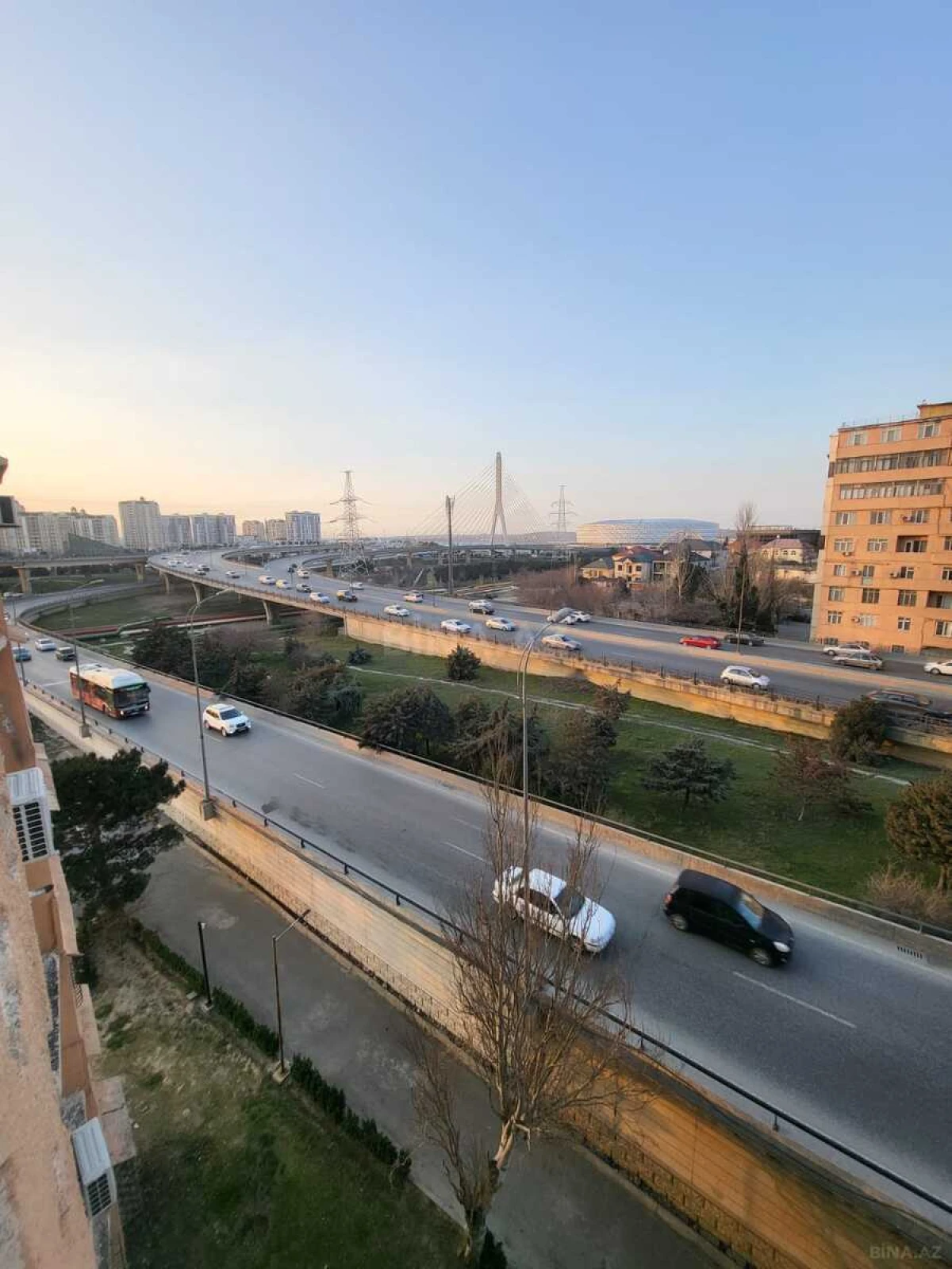 Satılır 3 otaqlı mənzil 90 m²