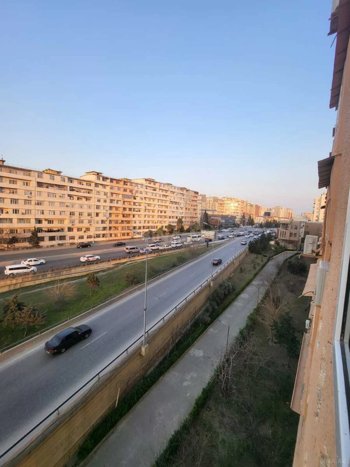 Satılır 3 otaqlı mənzil 90 m²