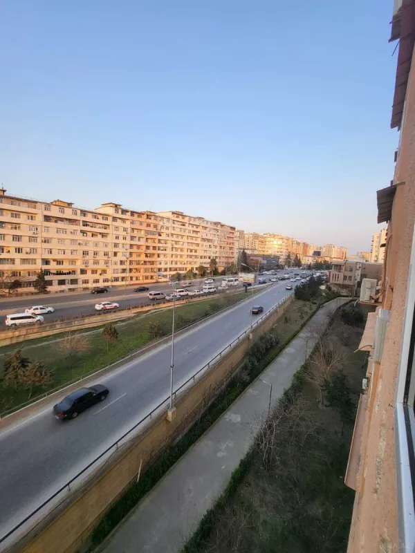 Satılır 3 otaqlı mənzil 90 m²