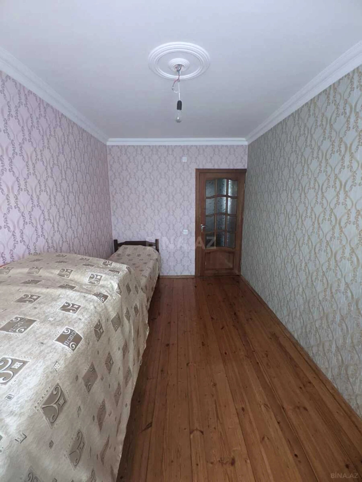 Satılır 4 otaqlı mənzil 100 m²