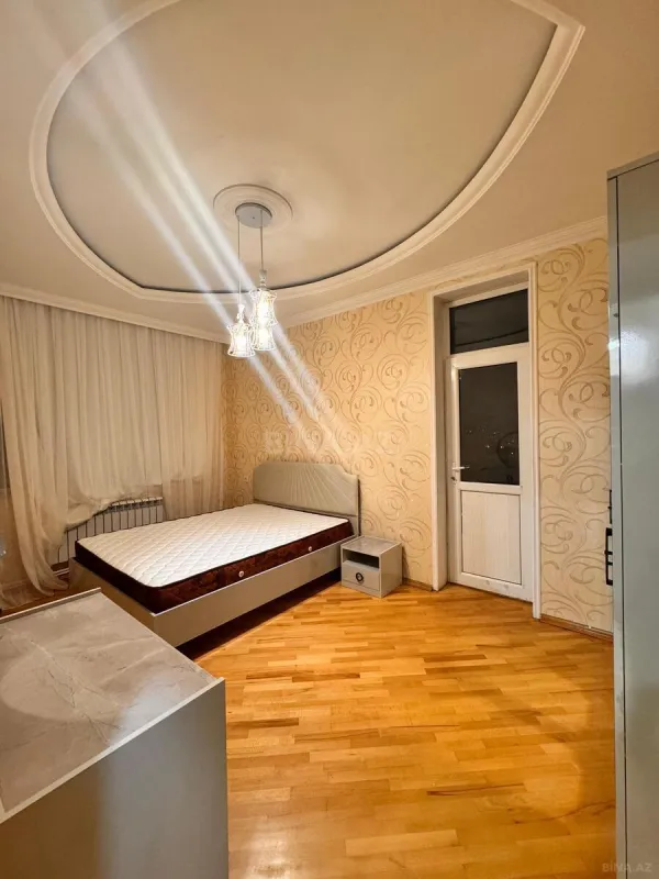 Kirayə verilir 3 otaqlı mənzil 100 m²