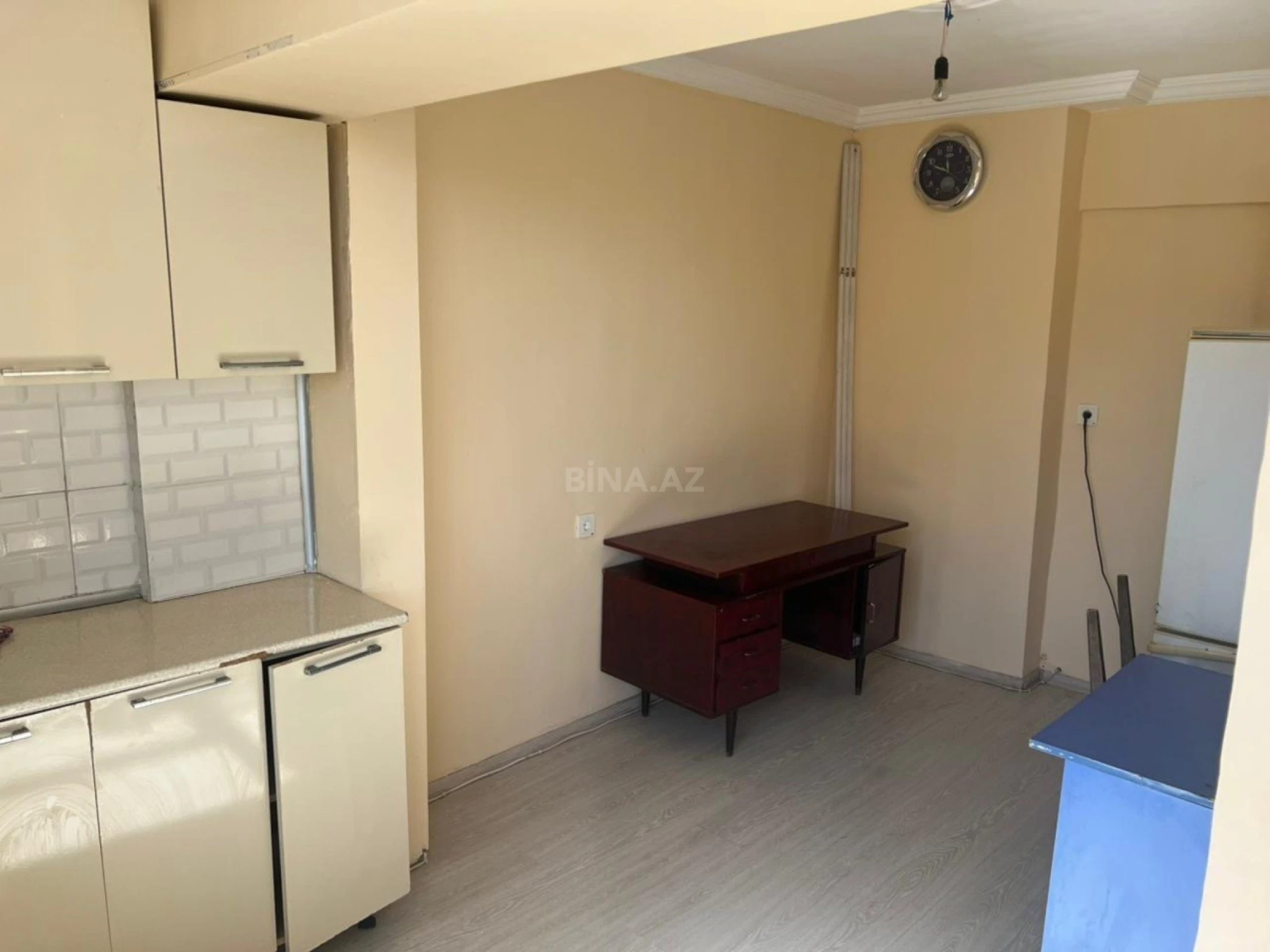 Kirayə verilir 2 otaqlı mənzil 65 m²