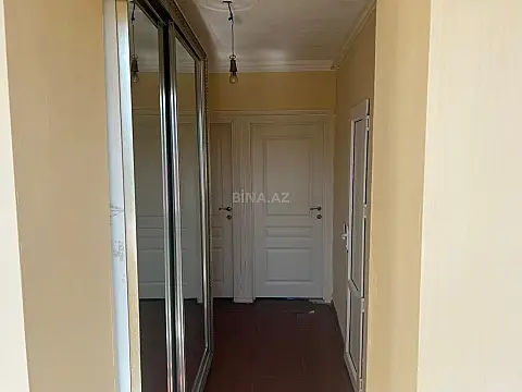 Kirayə verilir 2 otaqlı mənzil 65 m²