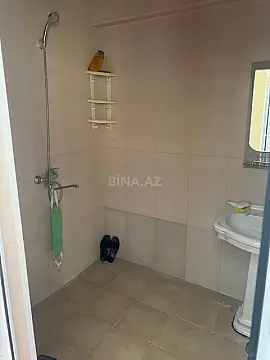Kirayə verilir 2 otaqlı mənzil 65 m²