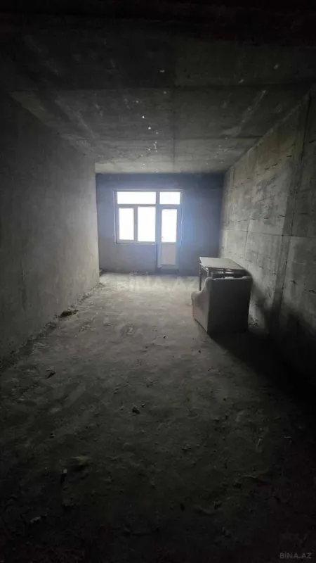 Satılır 3 otaqlı mənzil 120 m²
