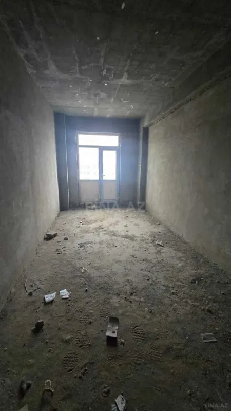 Satılır 3 otaqlı mənzil 120 m²