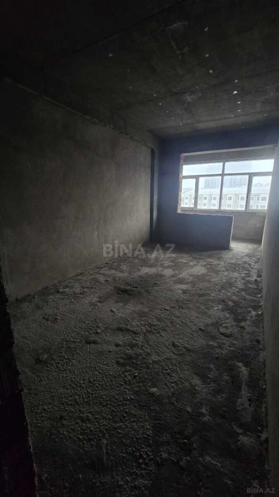 Satılır 3 otaqlı mənzil 120 m²