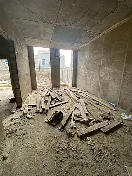 Satılır 5 otaqlı həyət evi 240 m²