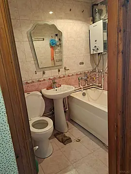 Kirayə verilir 2 otaqlı mənzil 55 m²