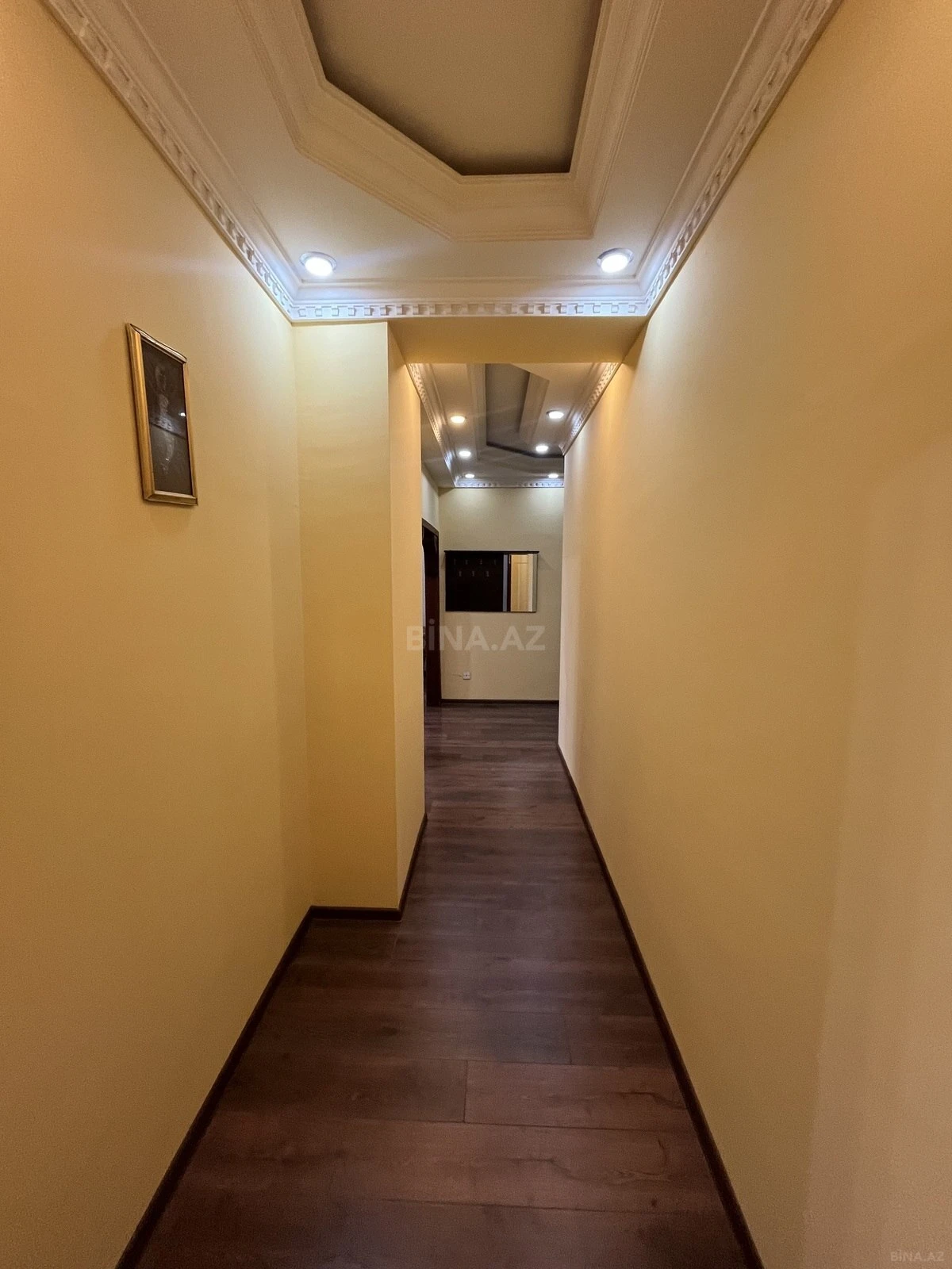 Kirayə verilir 3 otaqlı mənzil 120 m²