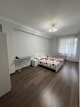 Kirayə verilir 3 otaqlı mənzil 120 m²