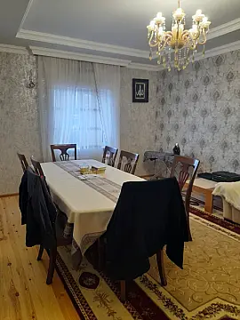 Satılır 3 otaqlı həyət evi 130 m²