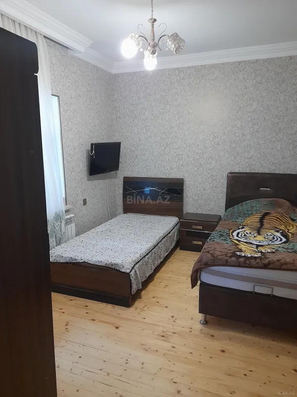 Satılır 3 otaqlı həyət evi 130 m²