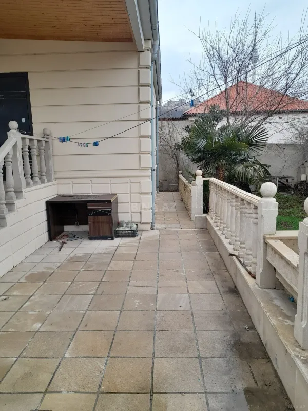 Satılır 3 otaqlı həyət evi 130 m²