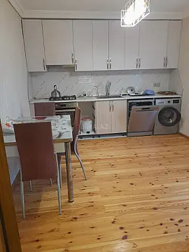Satılır 3 otaqlı həyət evi 130 m²