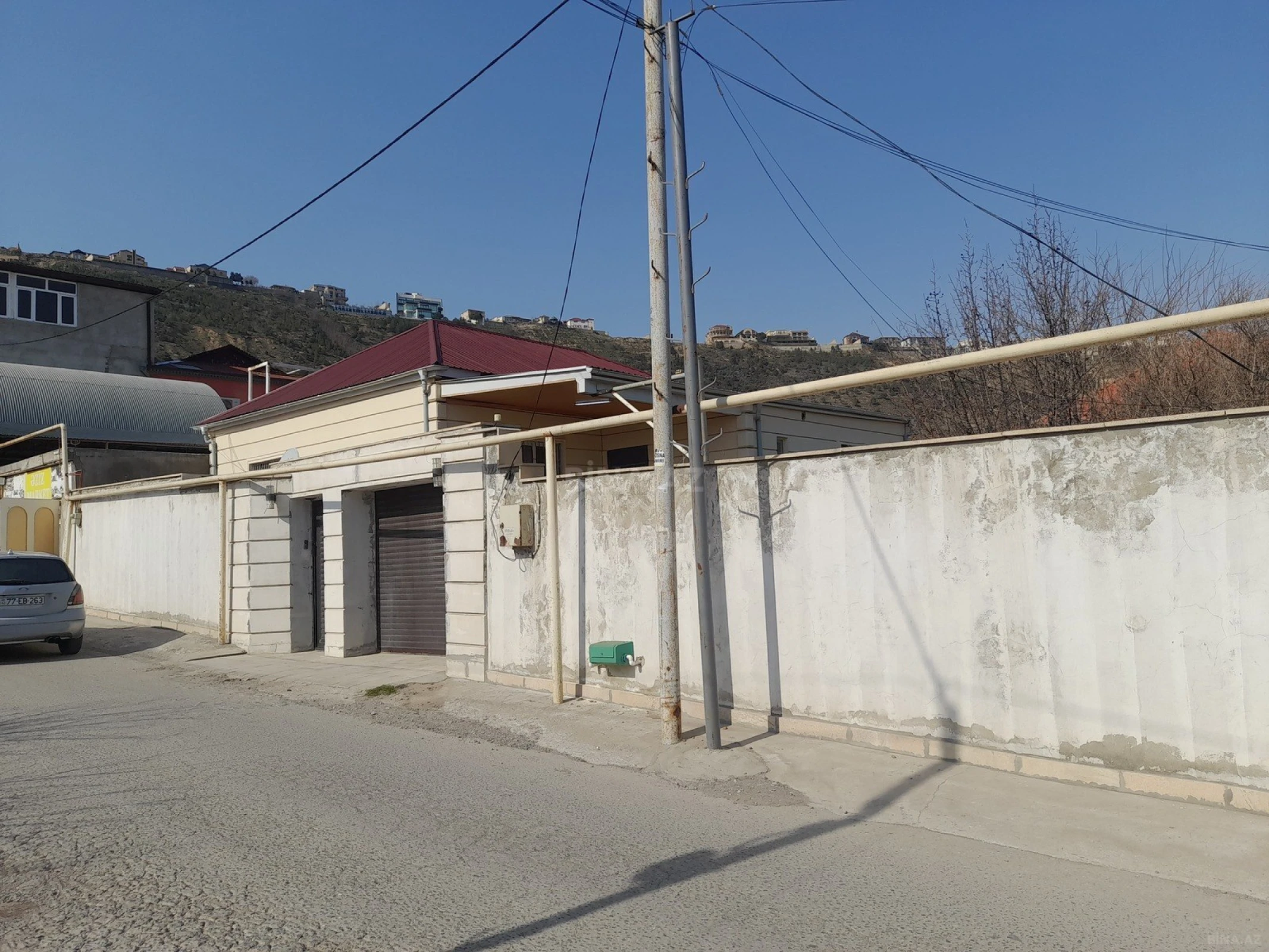 Satılır 3 otaqlı həyət evi 130 m²