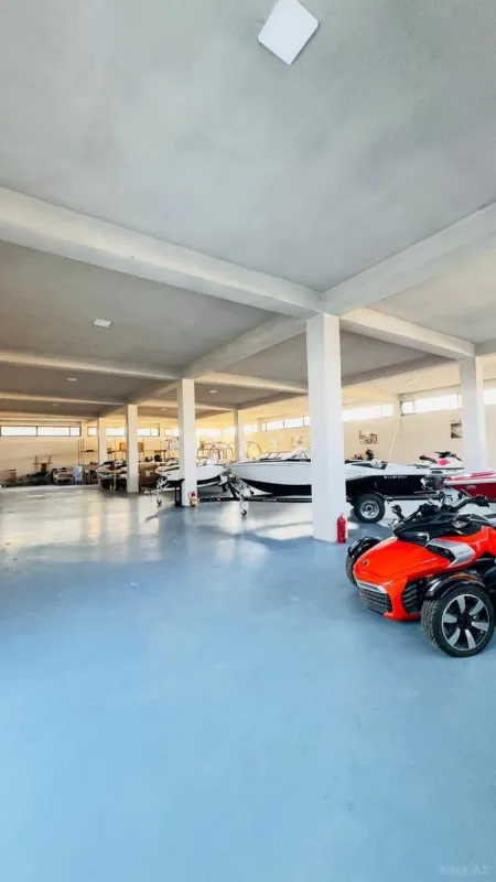 Satılır obyekt 2200 m²