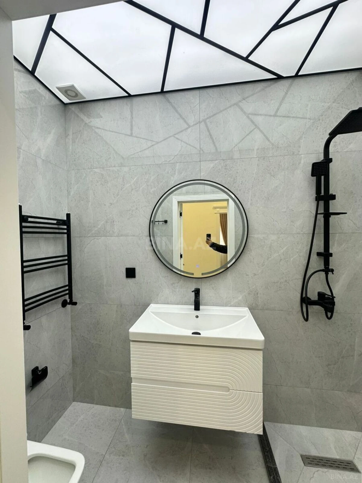 Satılır 3 otaqlı mənzil 62 m²