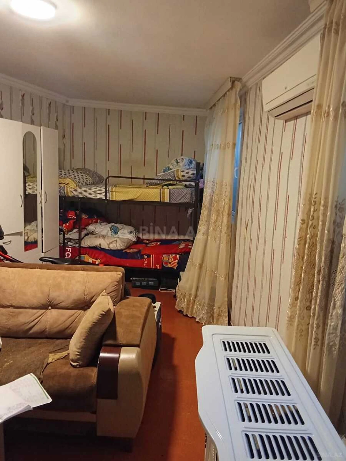 Satılır 1 otaqlı həyət evi 40 m²