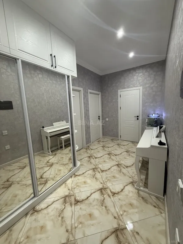 Satılır 2 otaqlı mənzil 52.6 m²
