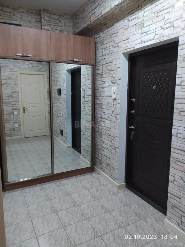 Kirayə verilir 1 otaqlı mənzil 60 m²