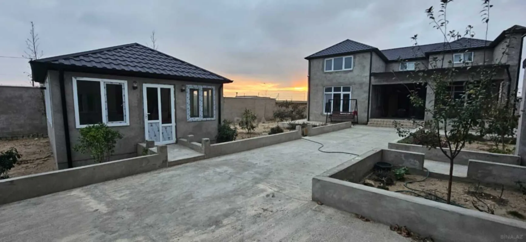 Satılır 6 otaqlı həyət evi 170 m²