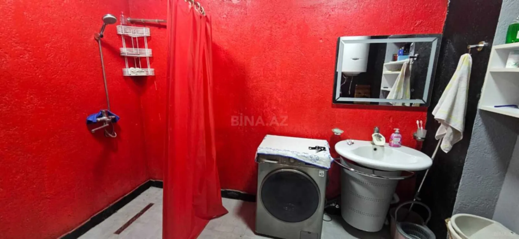 Satılır 6 otaqlı həyət evi 170 m²