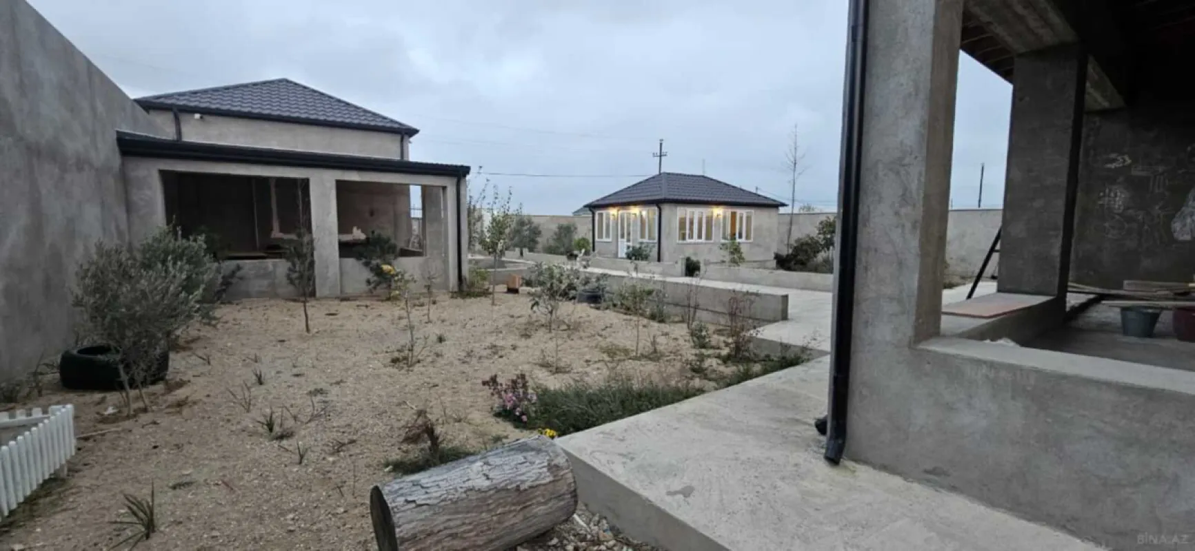 Satılır 6 otaqlı həyət evi 170 m²