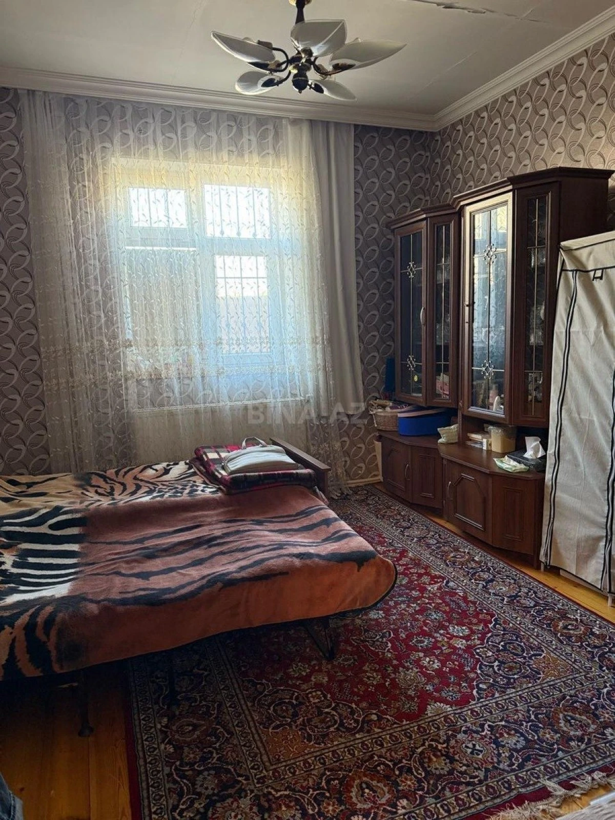 Satılır 5 otaqlı həyət evi 120 m²