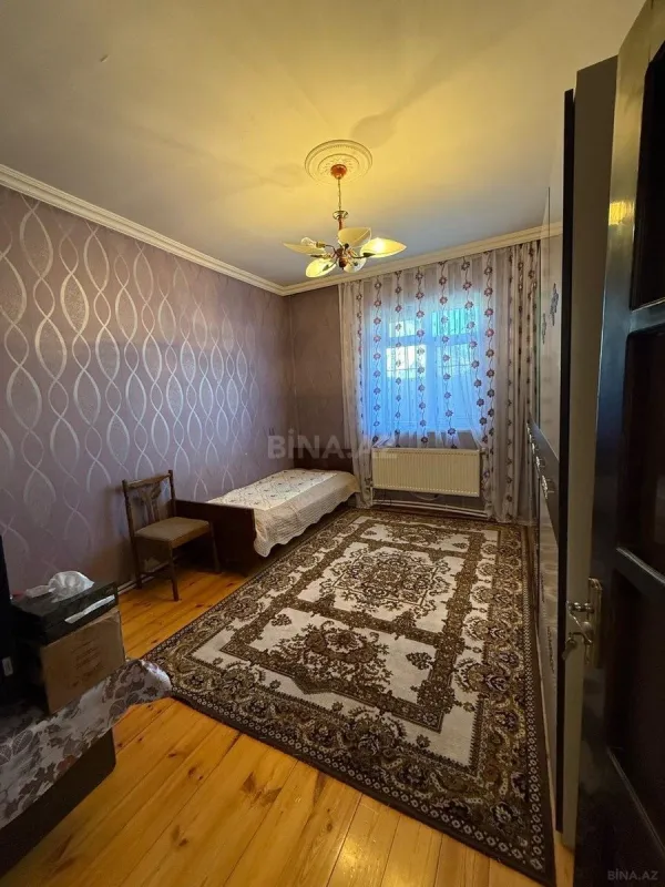 Satılır 5 otaqlı həyət evi 120 m²