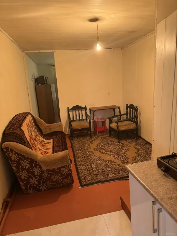 Kirayə verilir 2 otaqlı həyət evi 30 m²