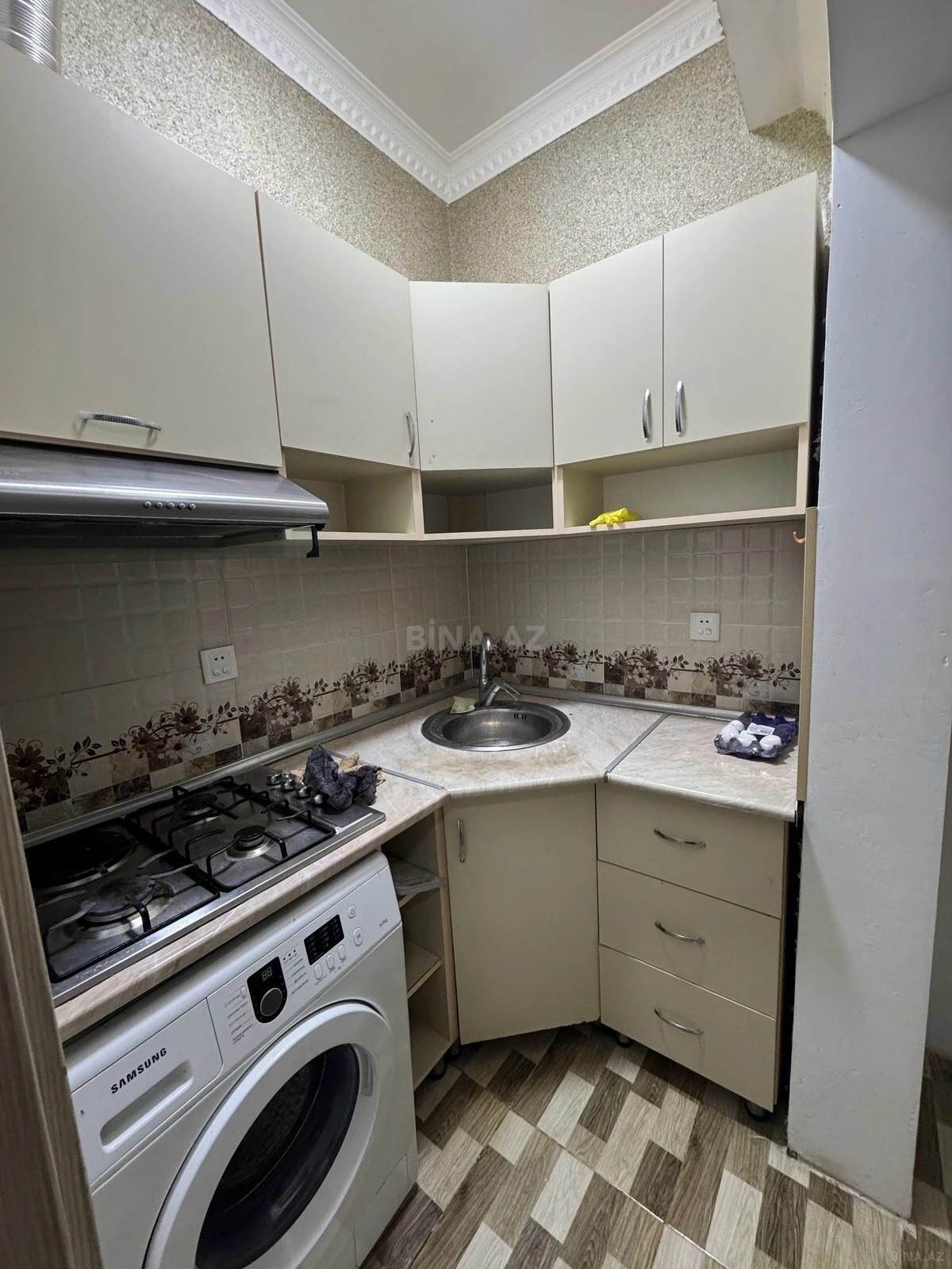 Kirayə verilir 2 otaqlı mənzil 60 m²