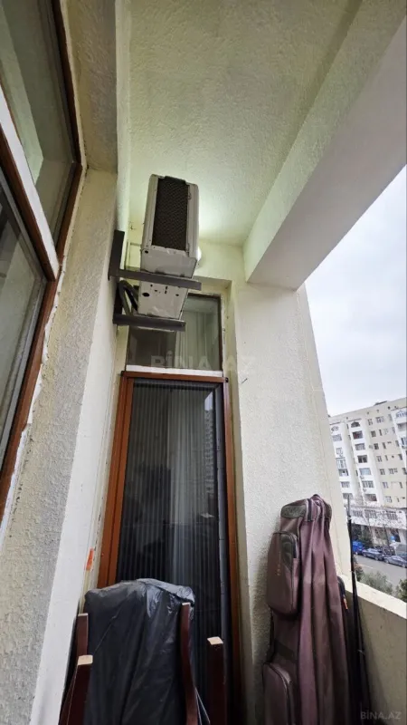 Satılır 3 otaqlı mənzil 143 m²