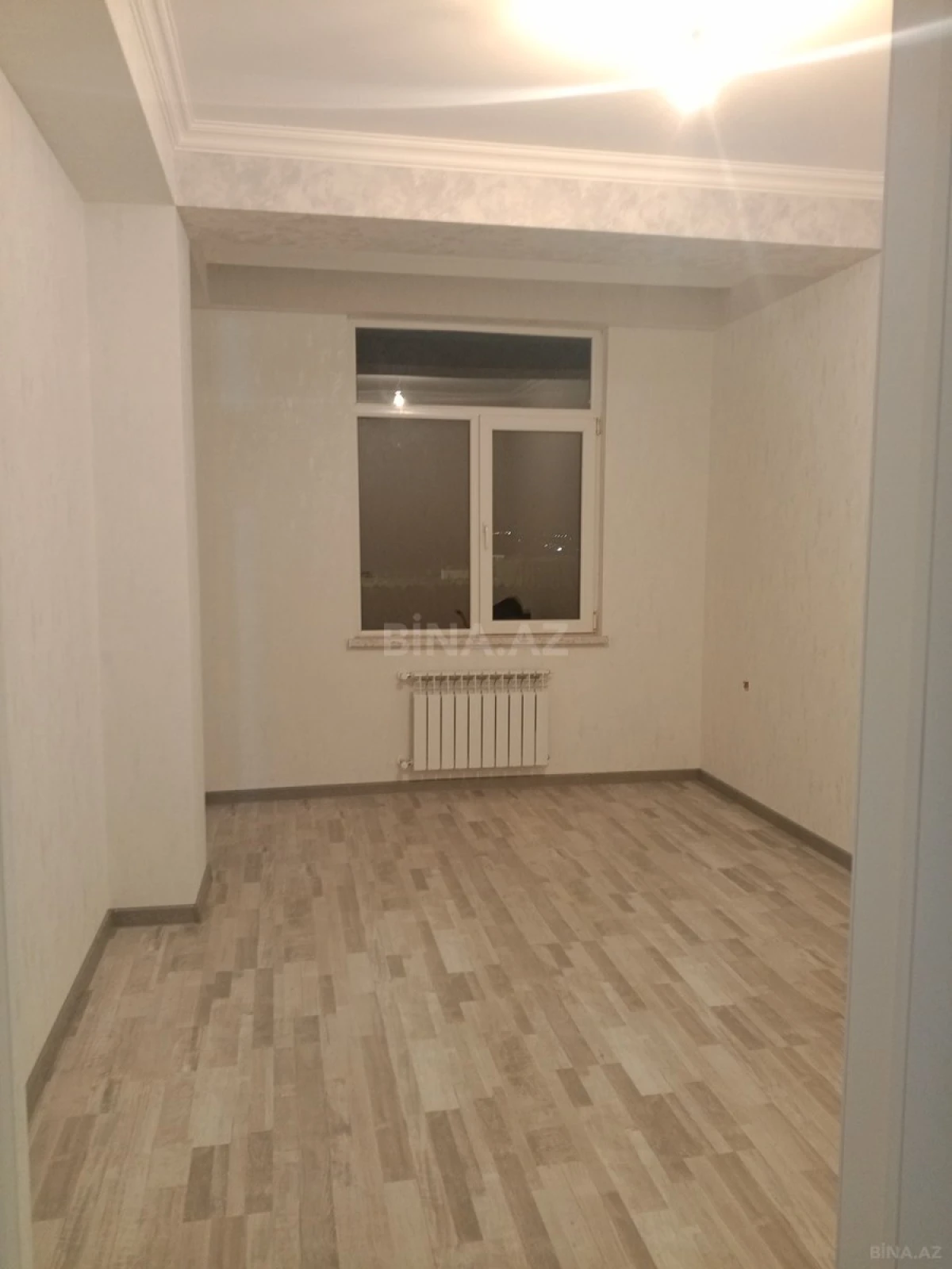 Satılır 2 otaqlı mənzil 65 m²