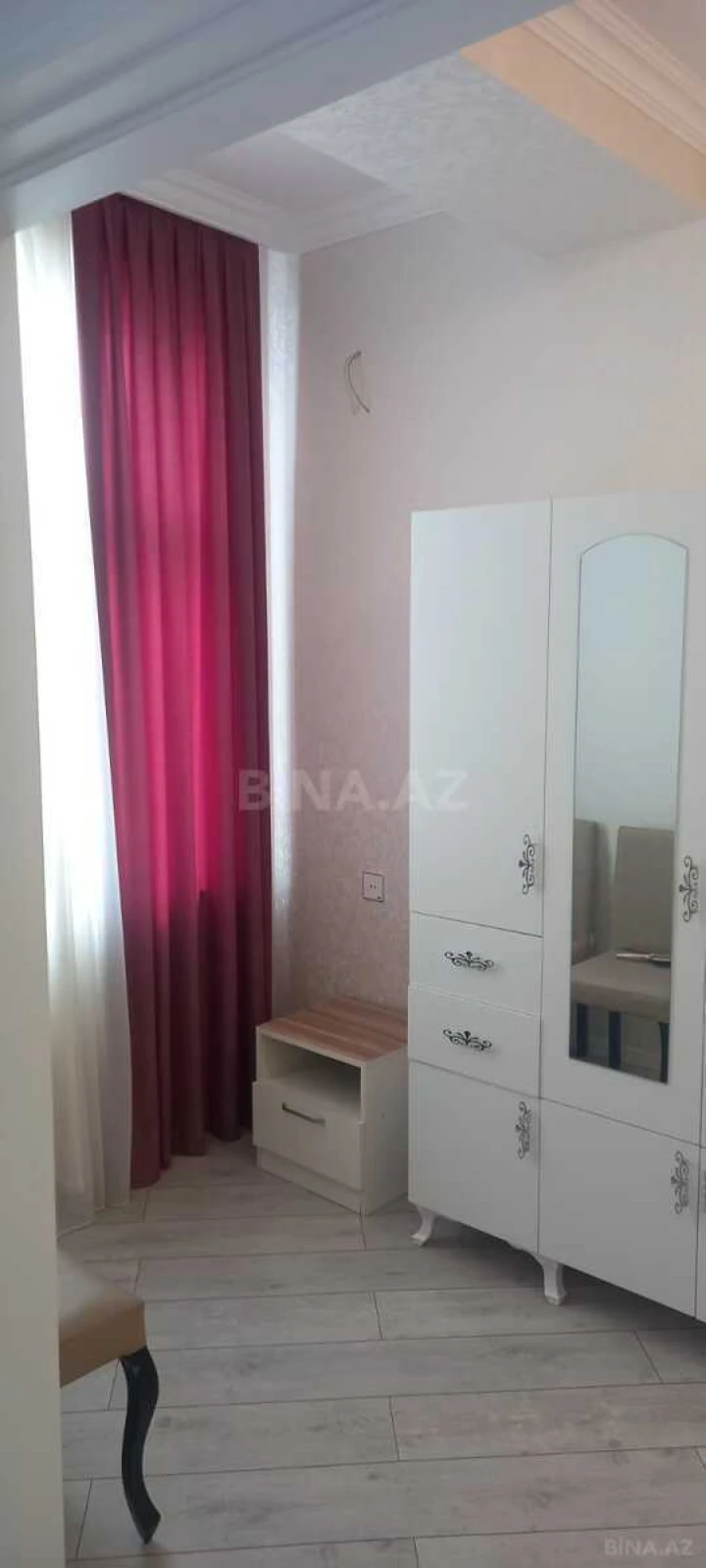 Kirayə verilir 2 otaqlı mənzil 50 m²