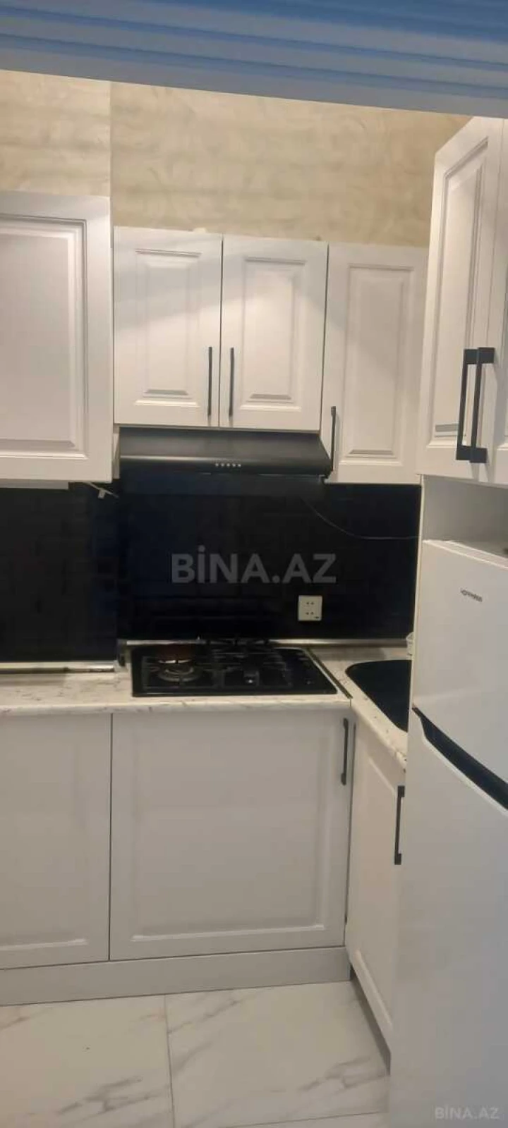 Kirayə verilir 2 otaqlı mənzil 50 m²