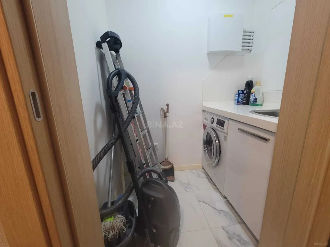 Kirayə verilir 3 otaqlı mənzil 120 m²