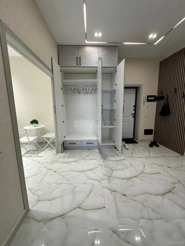 Kirayə verilir 2 otaqlı mənzil 85 m²
